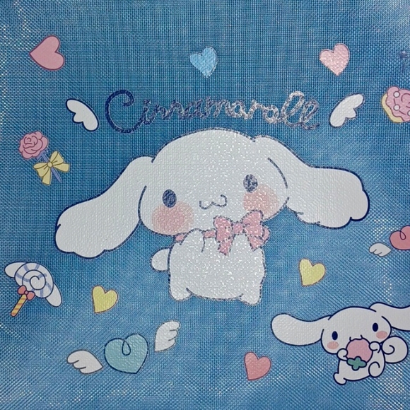 Canvas Cinnamaroll Tote with a Cute Zipper Pull - Picture 2 of 6